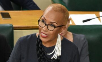 Government to Move Forward with Pay-for-Performance System to Boost Public Sector Efficiency