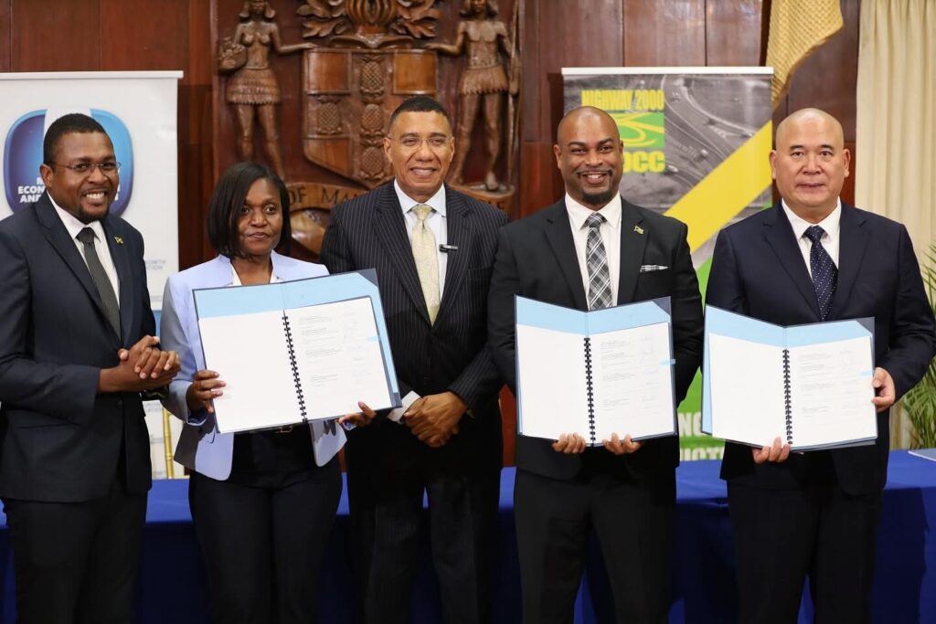 Government Signs MOU for Critical Expansion of North-South Highway to Boost Productivity and Transform Travel