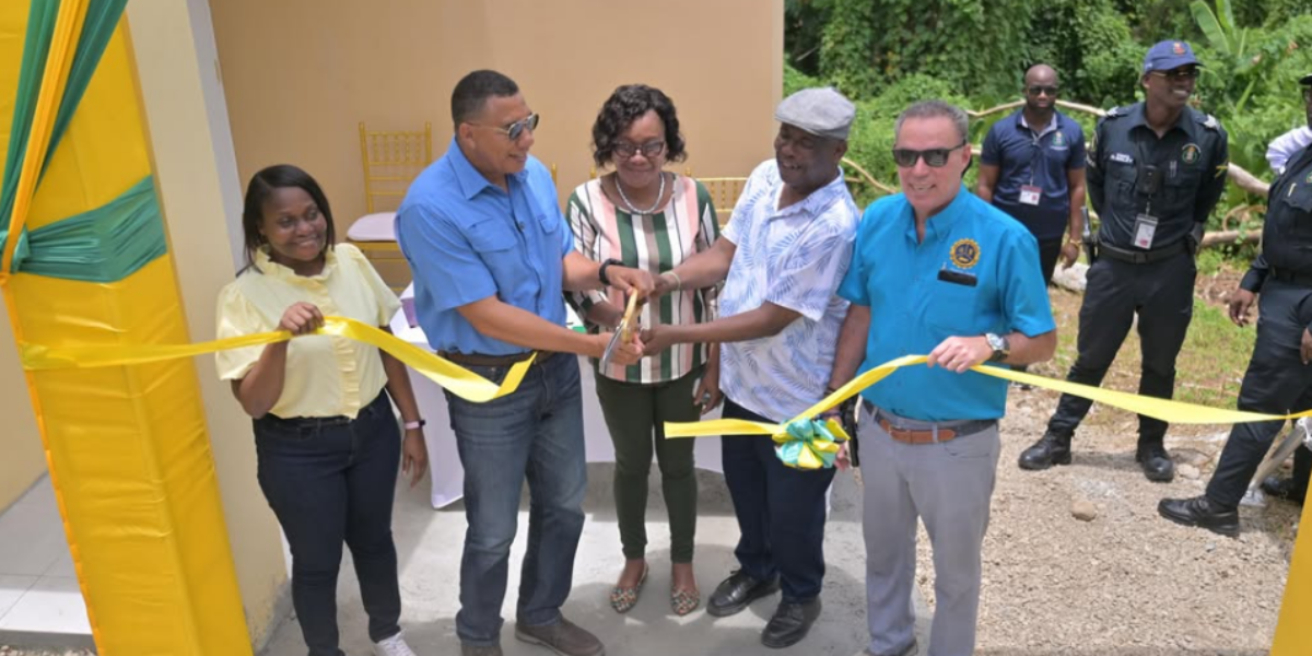 NSHP House Handover in Caenwood, Portland